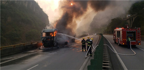 光影見證·路暢人和——云南交通職工黨史書法繪畫攝影展攝影篇
